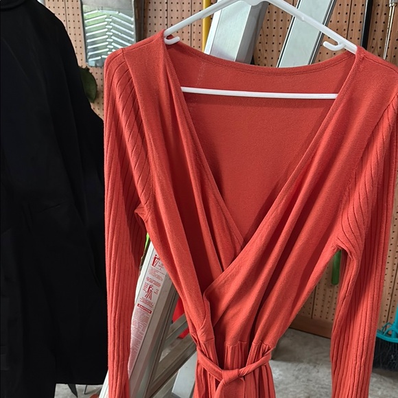 Elegant Coral Wrap Dress - Picture 1 of 2